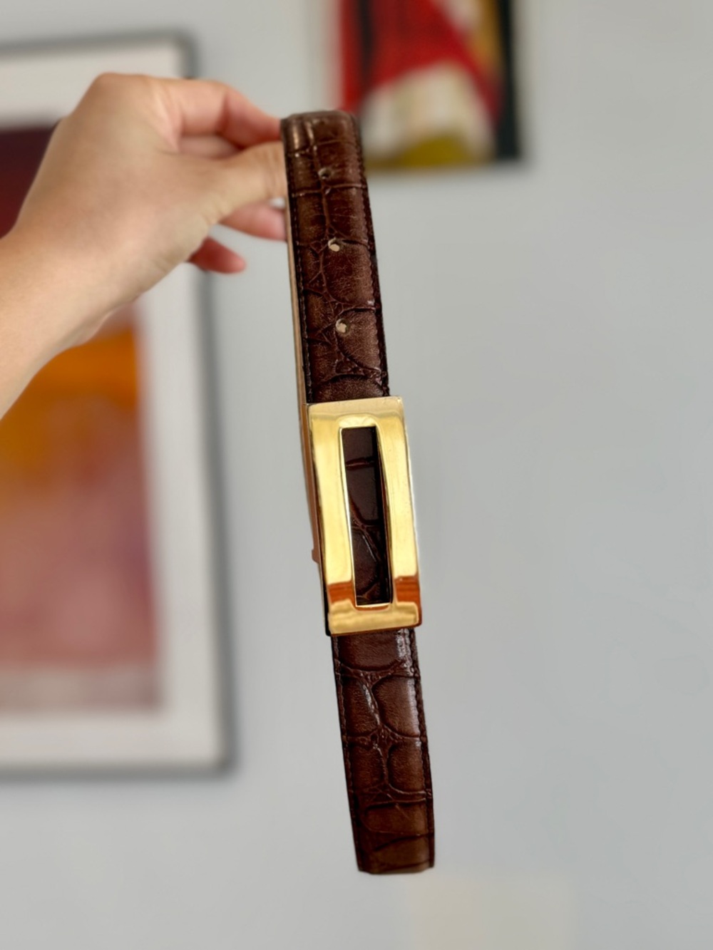 Chic Brown Croc-Embossed Leather Belt with Gold Buckle Size Xs - Picture 2 of 5